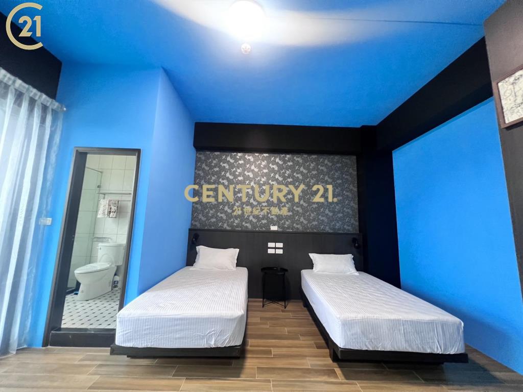 安平港美式民宿風電梯別墅