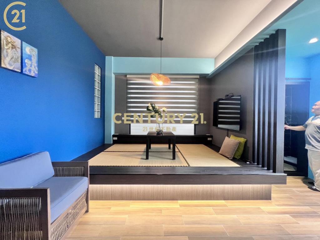 安平港美式民宿風電梯別墅