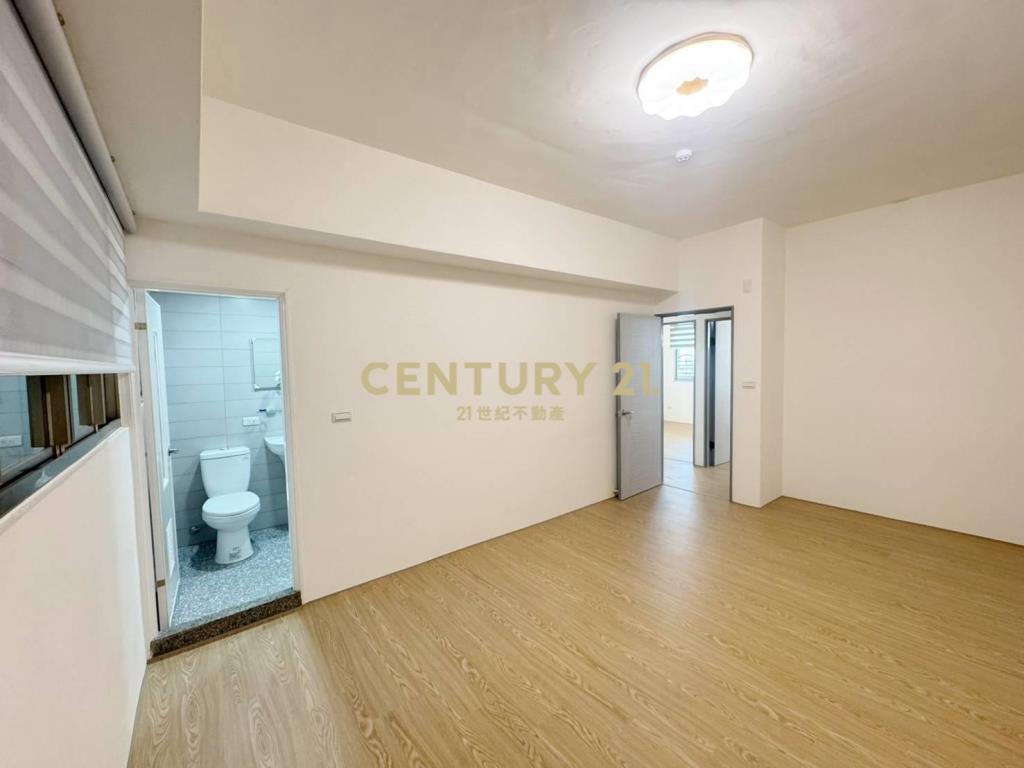 善化麥當勞商圈美寓 車位