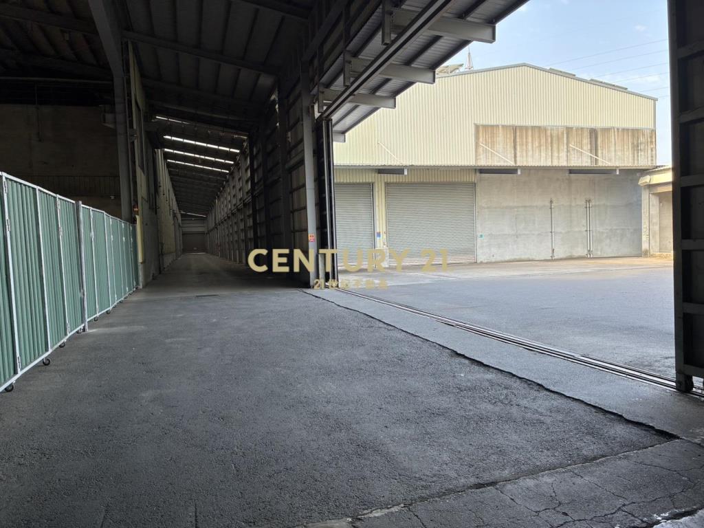 近南科山上工業區2100坪廠房
