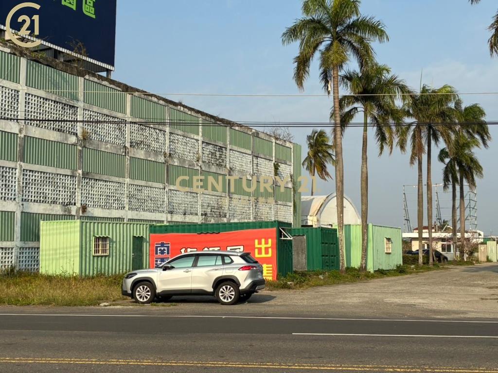 新化中正路近南科３千坪丁建