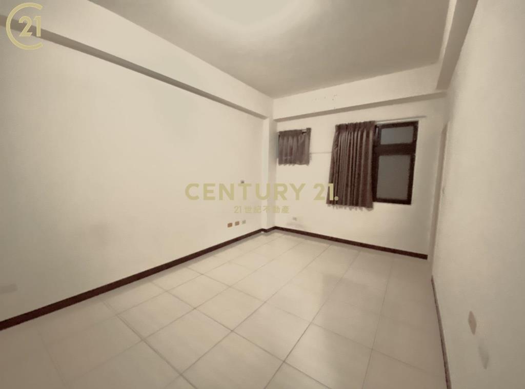 善化火車站旁黃金透天