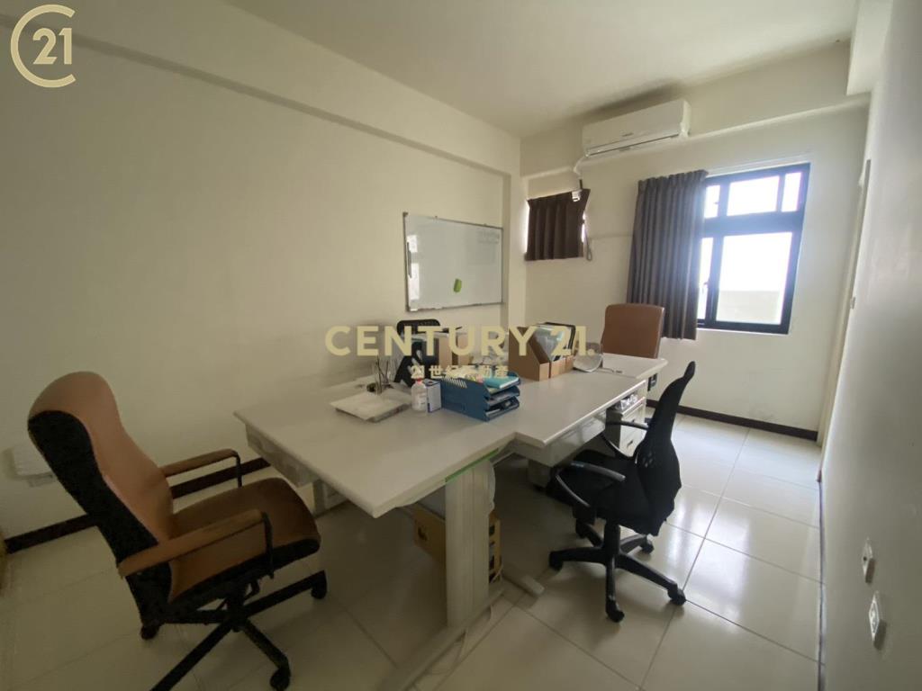 善化火車站旁黃金透天