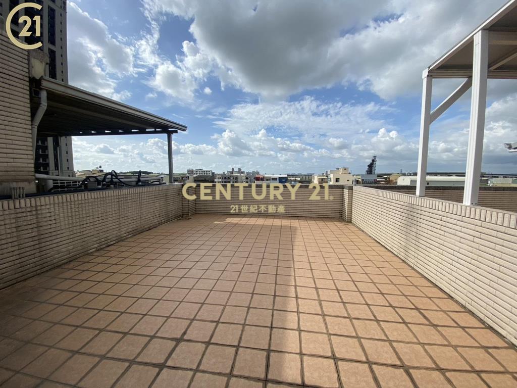 善化火車站旁黃金透天