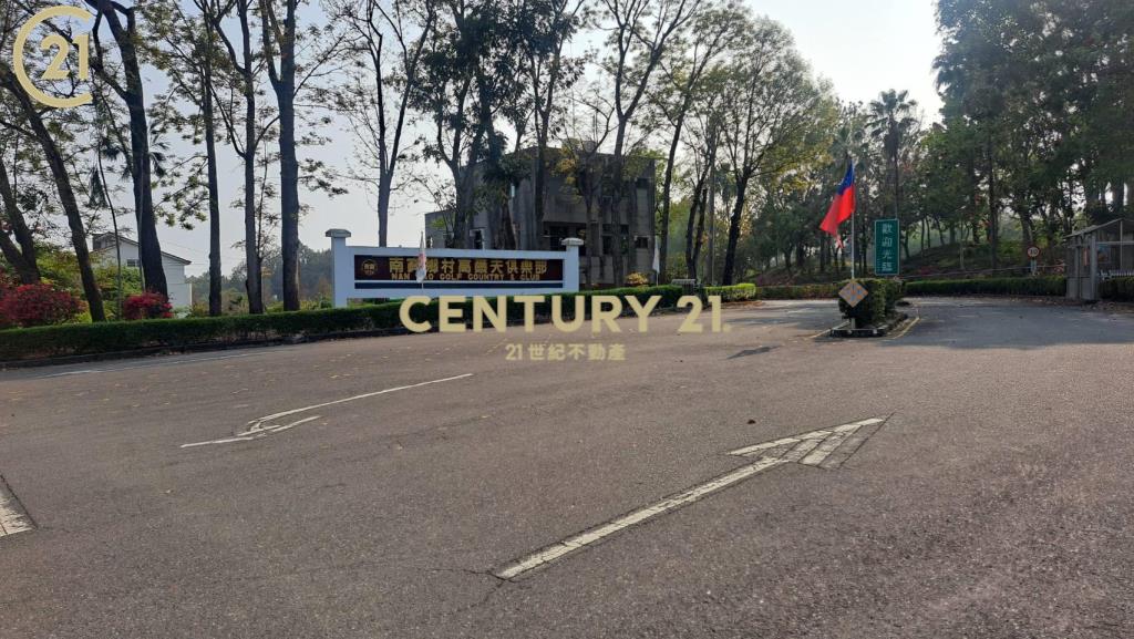 大內球場旁建地