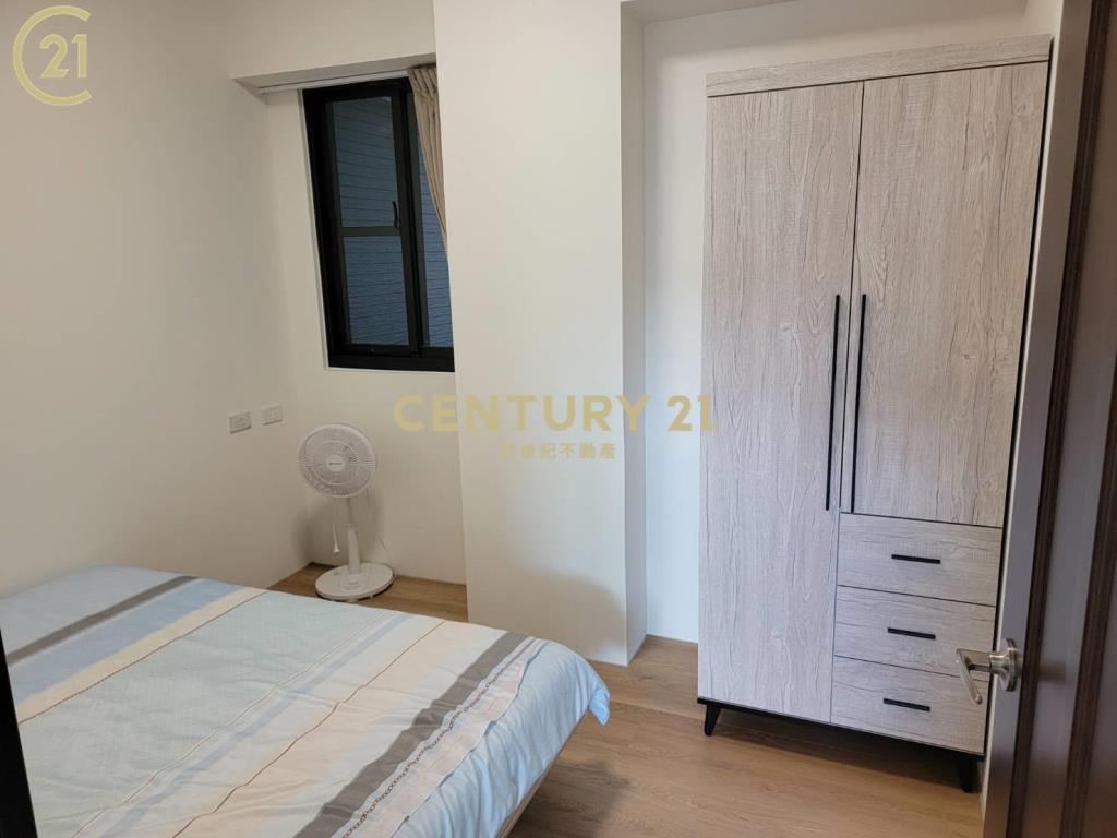 新市全新２房+平車出租