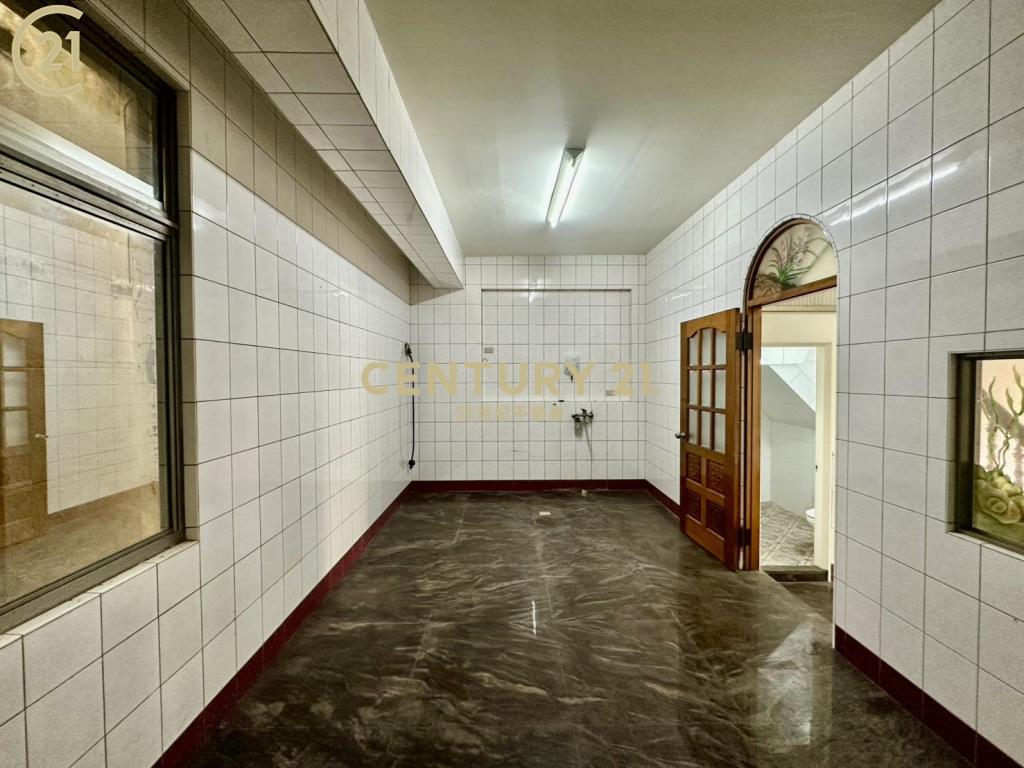 南科善化市區大面寬傳統透天