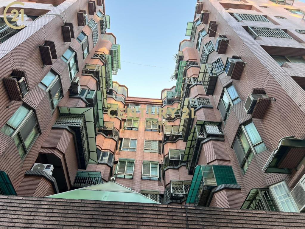 永康龍埔街美公寓3房含車位出租