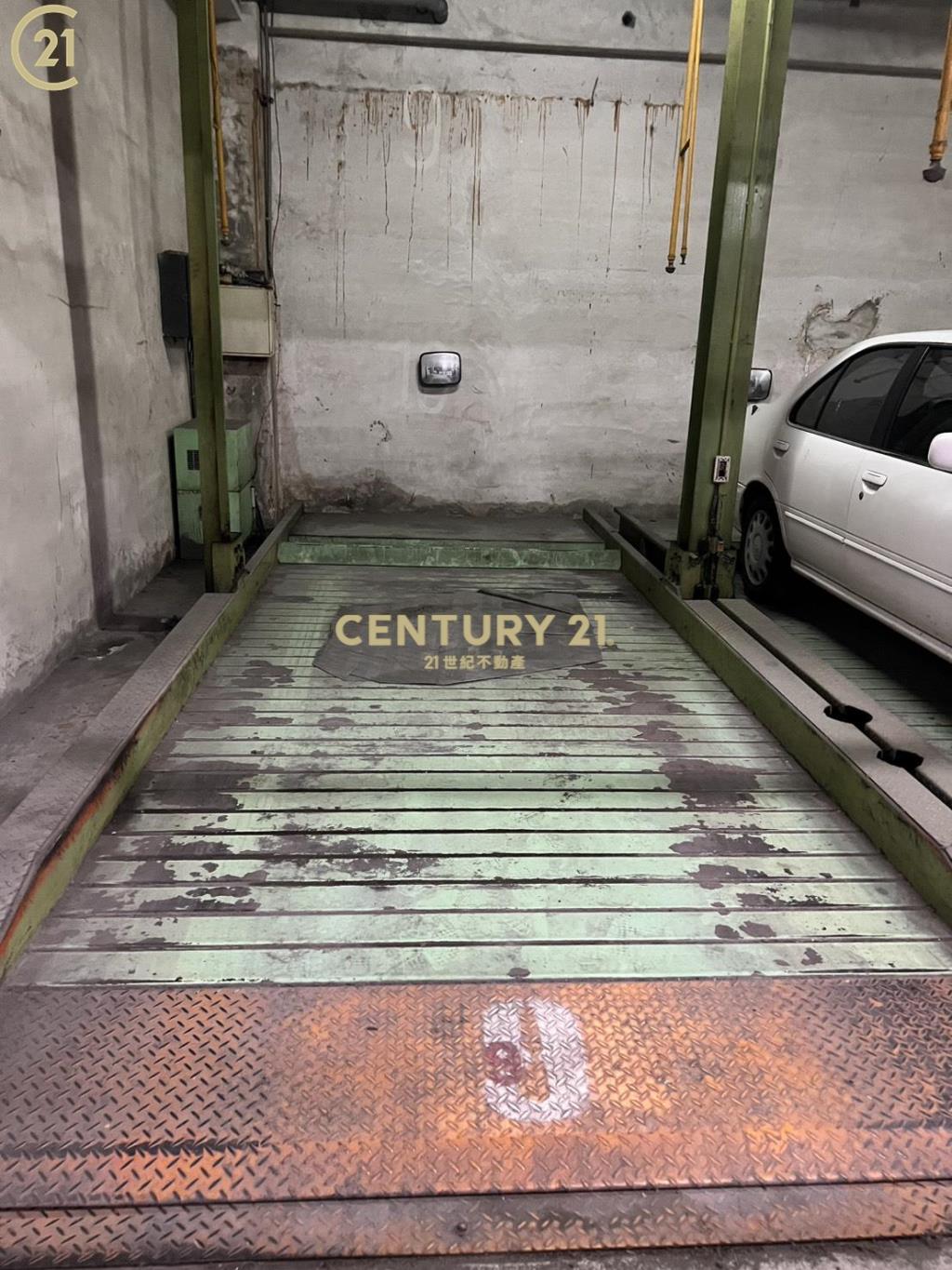 永康龍埔街美公寓3房含車位出租