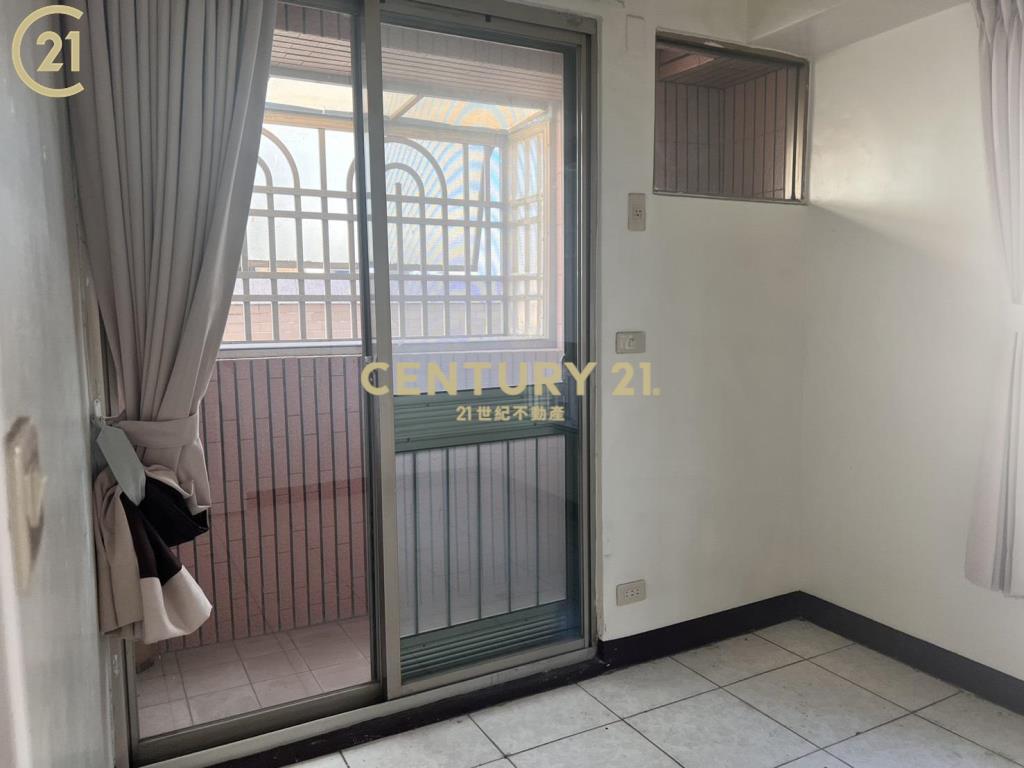 永康龍埔街美公寓3房含車位出租