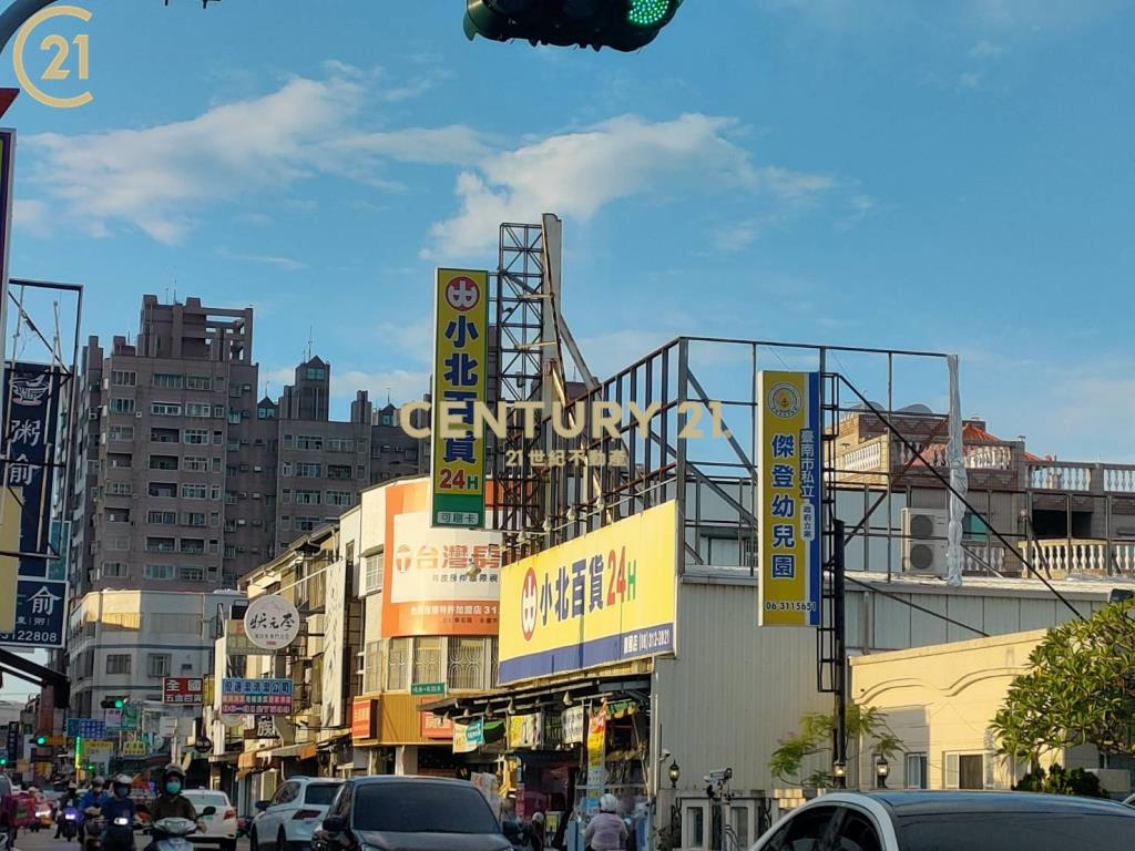 永康復興商圈精華三角窗店面