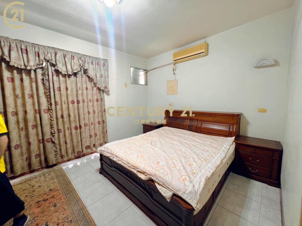 麻豆美的世界挑高車墅