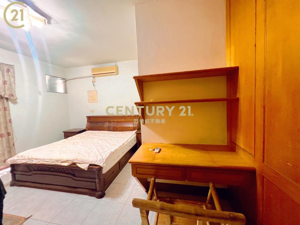 麻豆美的世界挑高車墅