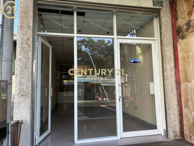 善化中山路三角窗黃金店面 