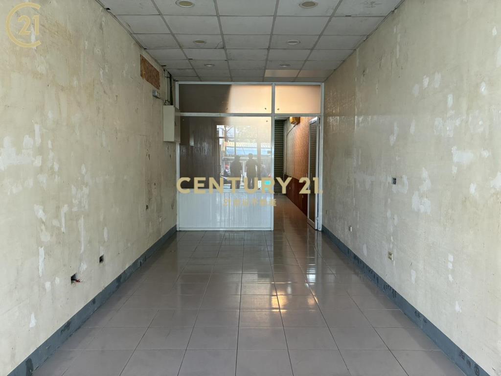 善化中山路三角窗黃金店面 