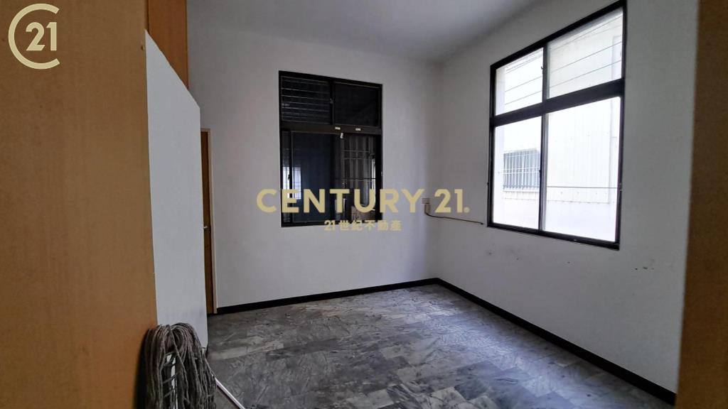 善化成功路店面出租