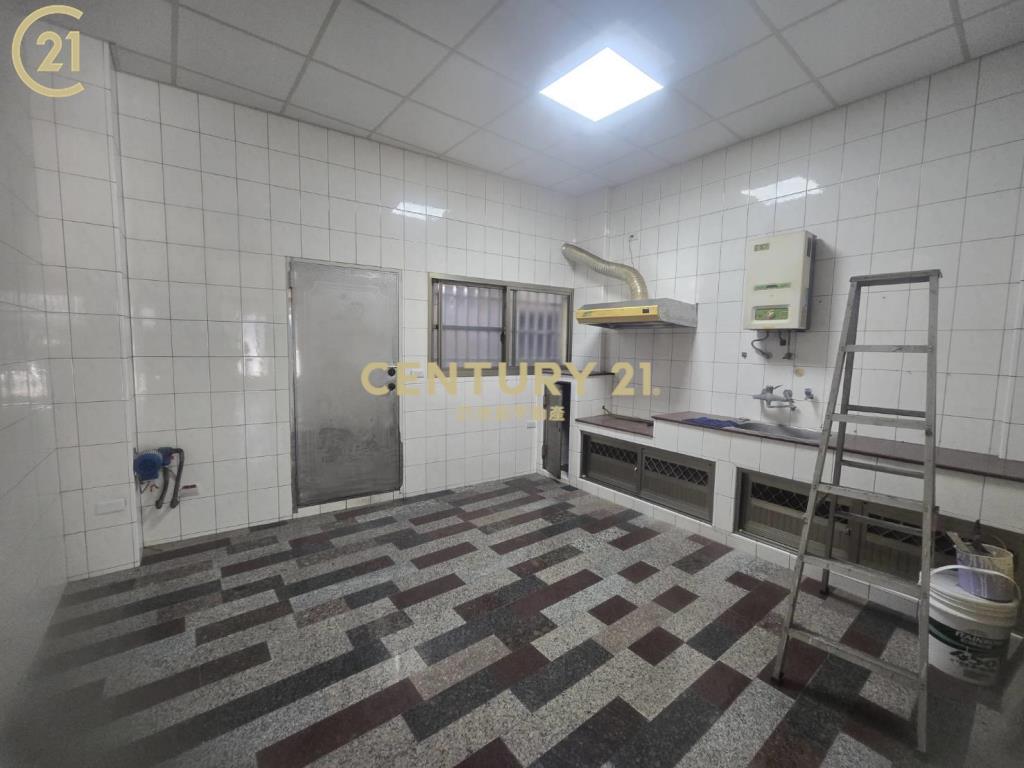 新營新進路店住