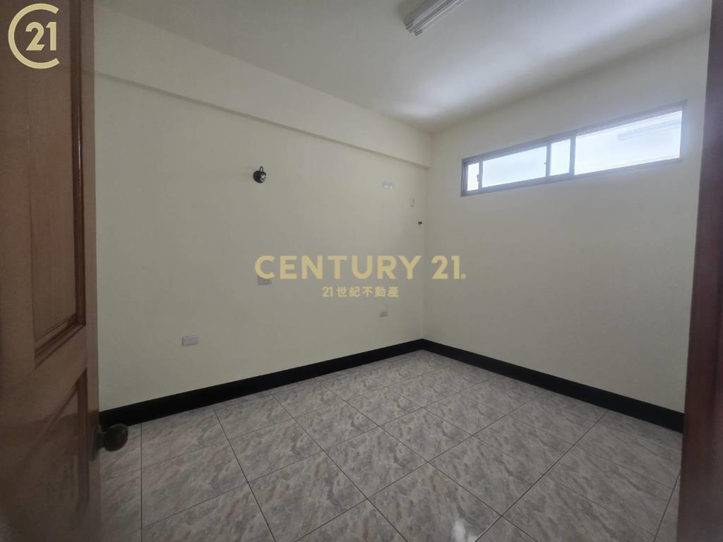 新營新進路店住