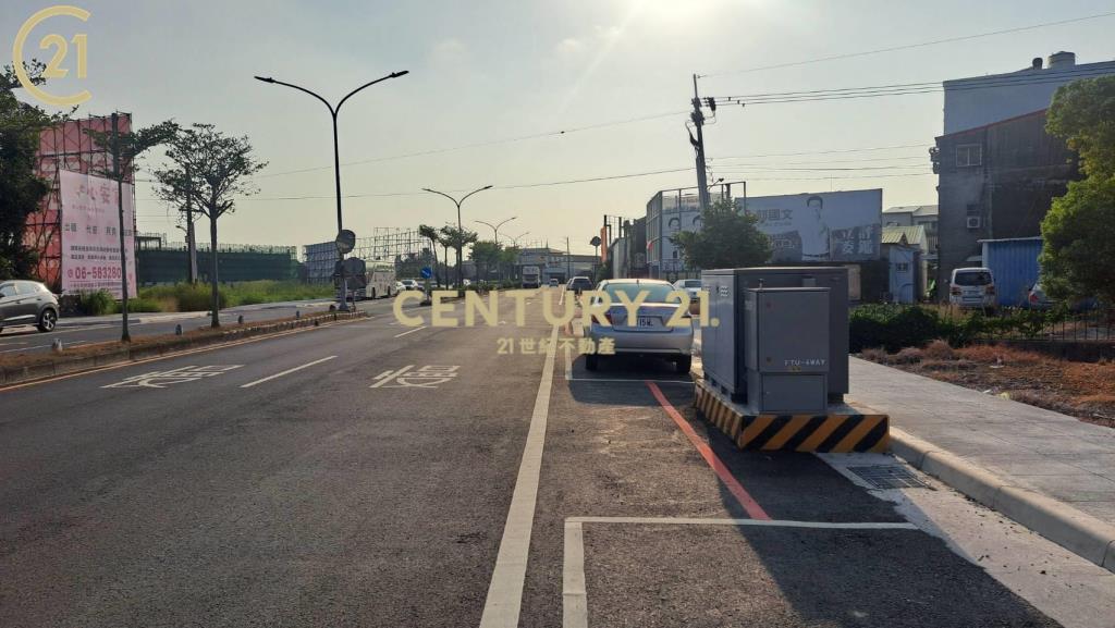 善化區坐駕４５坪建地