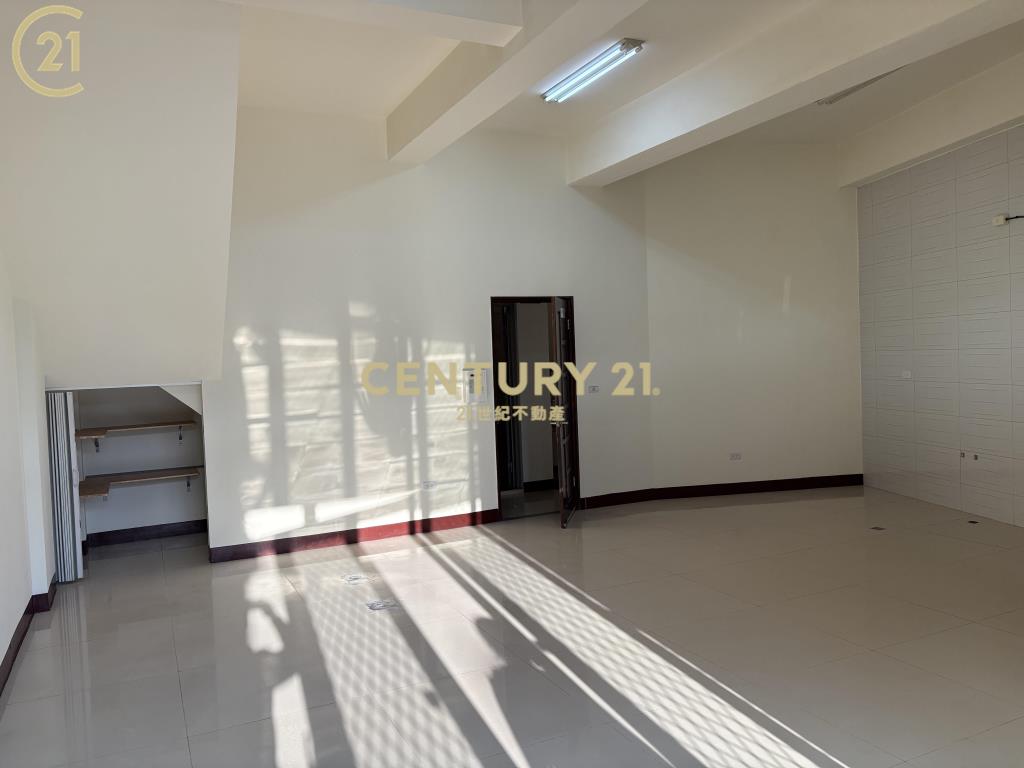 善化光復路黃金店面