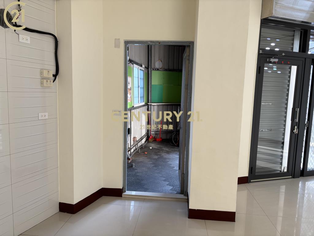 善化光復路黃金店面