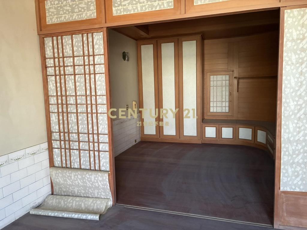 善化近大成國小雙面路店住  