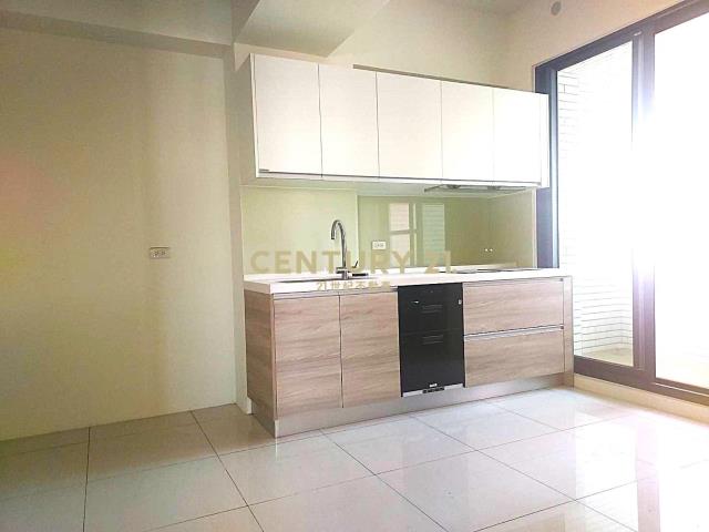 新市南科優良全新3房