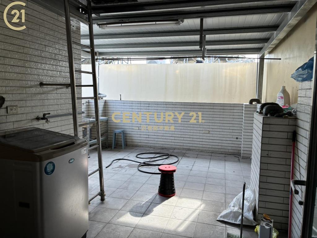 善化和平路５套房透天