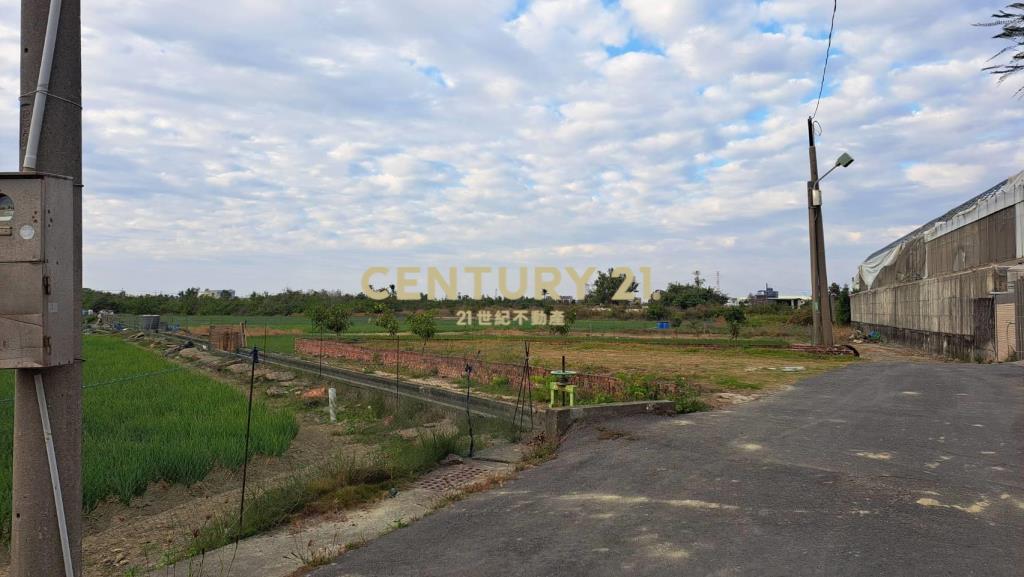 安南近聖母廟農地