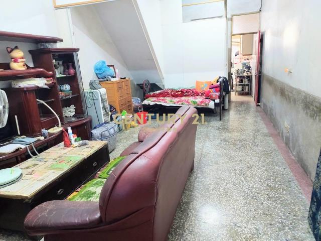 南科新市市場前店面透天厝