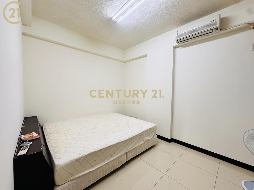 麻豆新生南路臻品２車墅