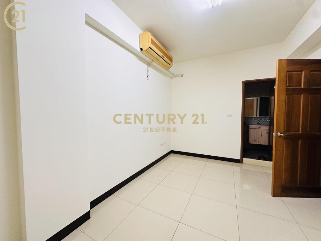 麻豆新生南路臻品２車墅