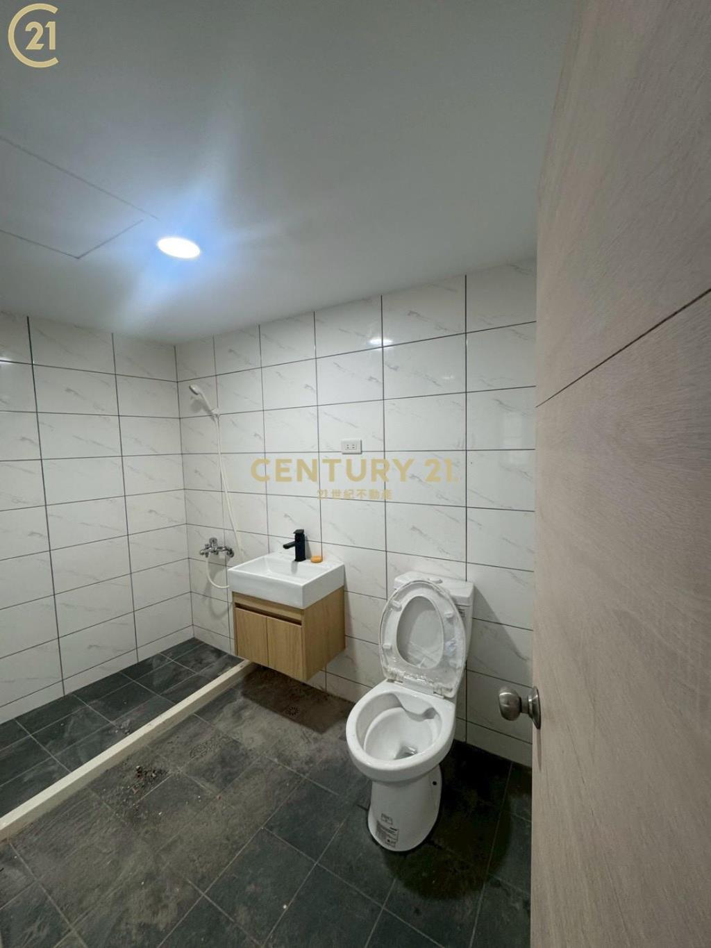 新營長春街美寓