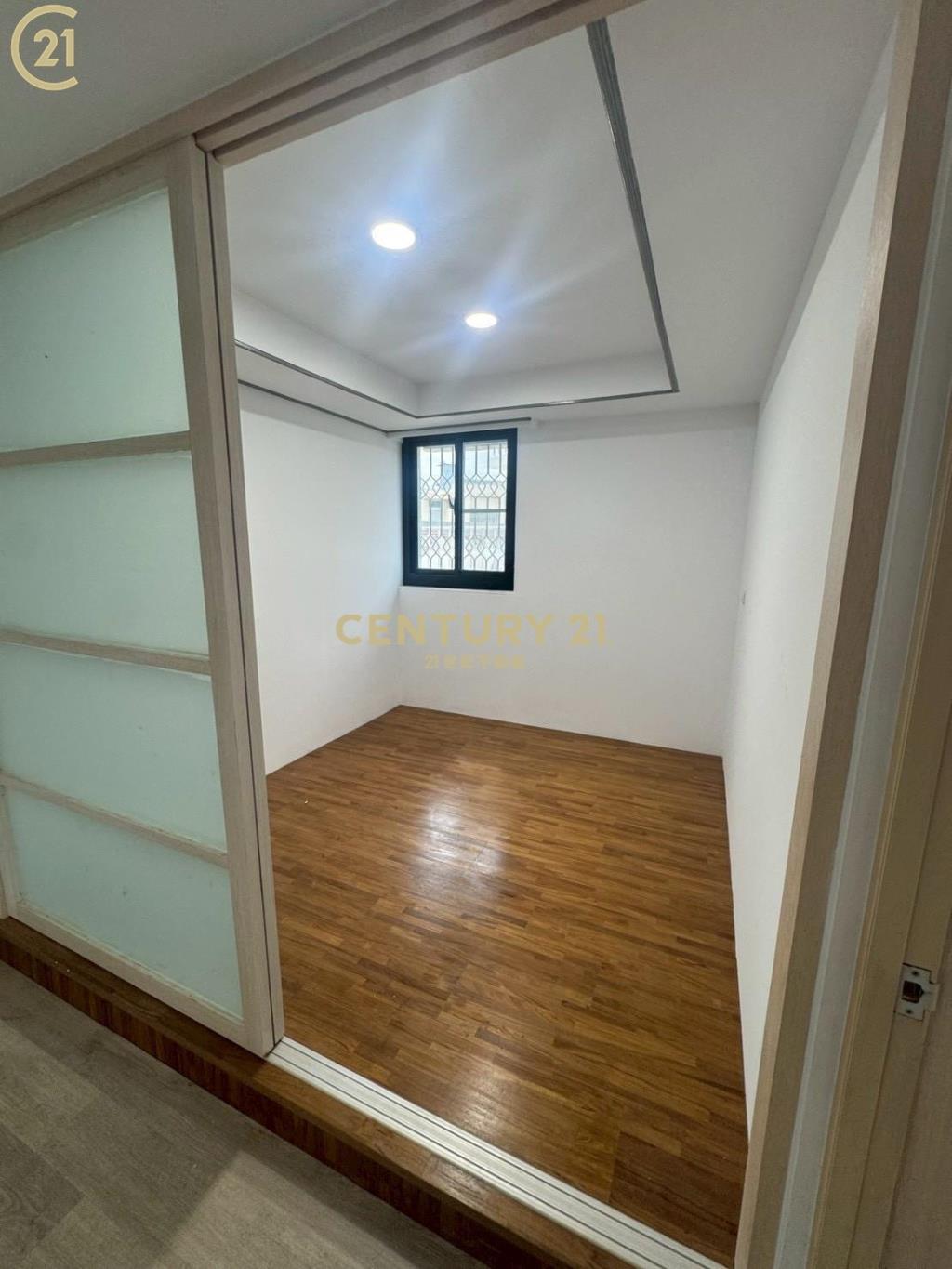 新營長春街美寓