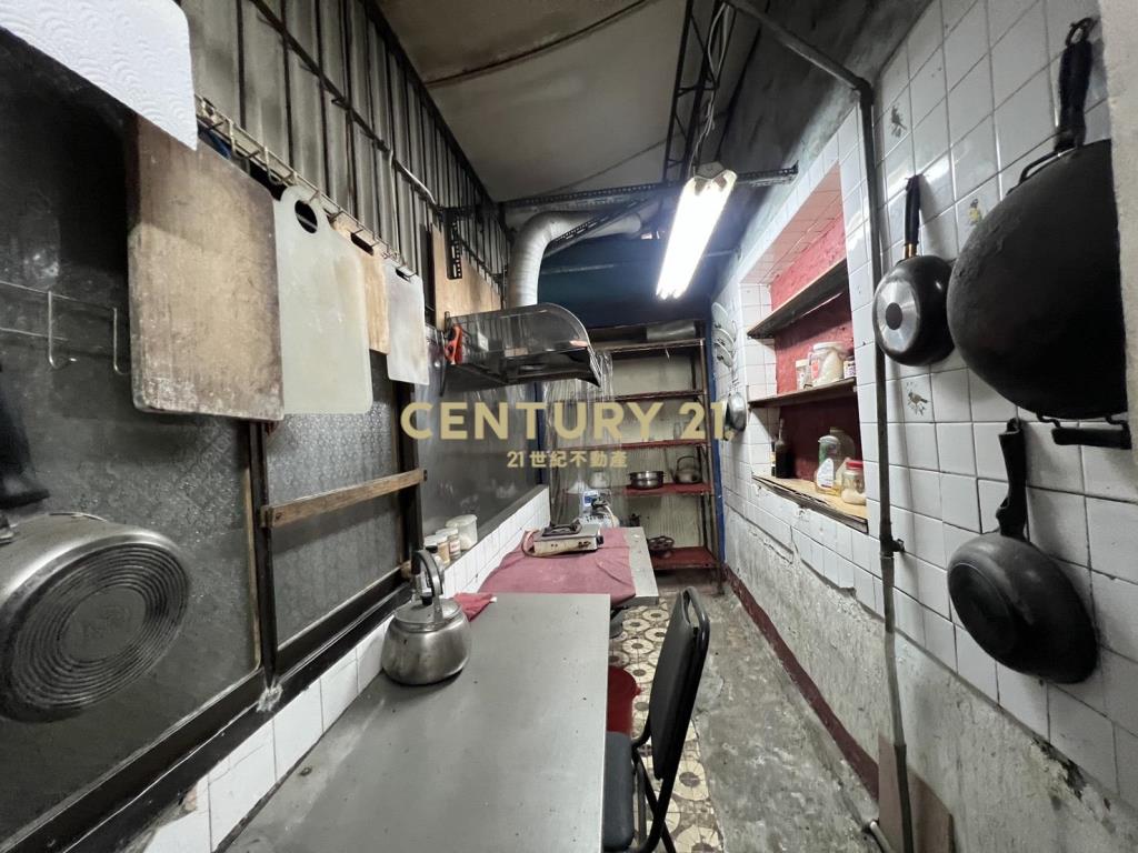 麻豆中心店住3大房