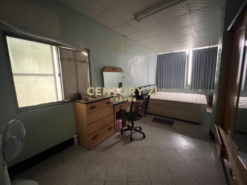 麻豆中心店住3大房