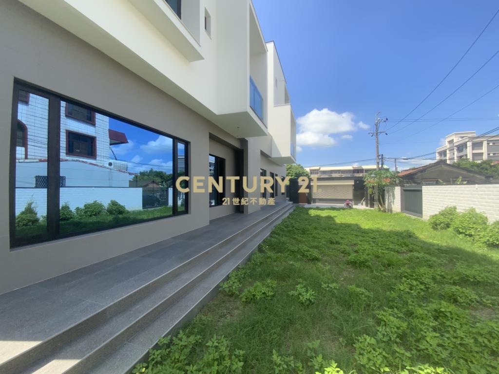 善化白色夢幻新別墅