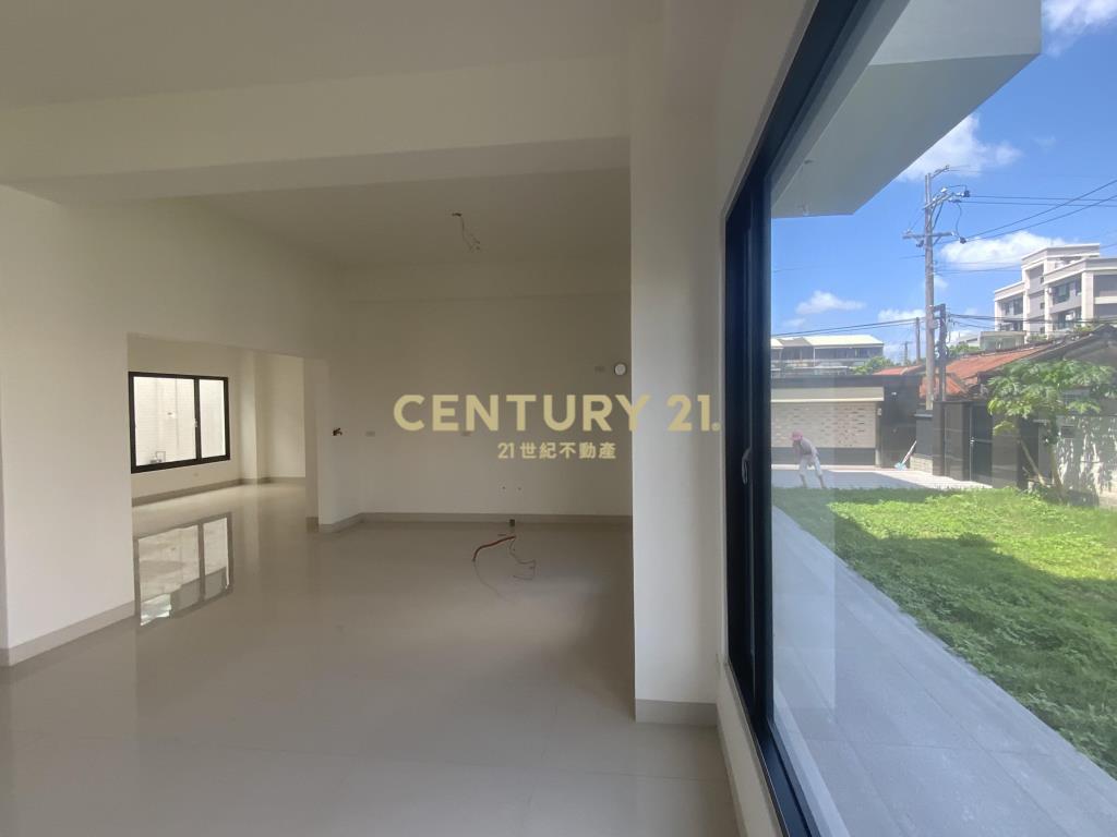 善化白色夢幻新別墅