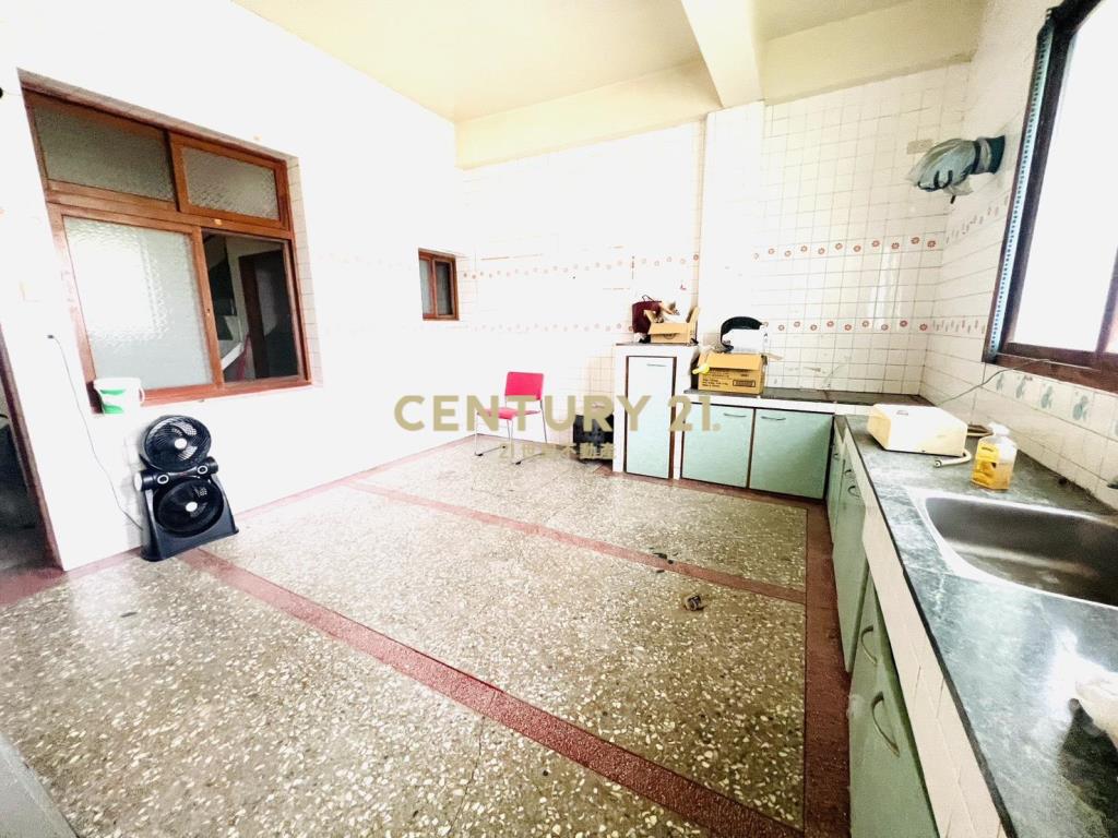 善化南科中正路便宜大店面