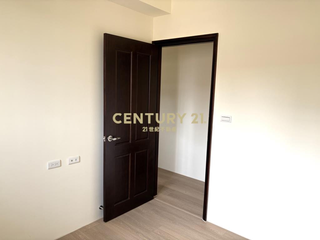 善化樂樂南科全新3房大露台平車