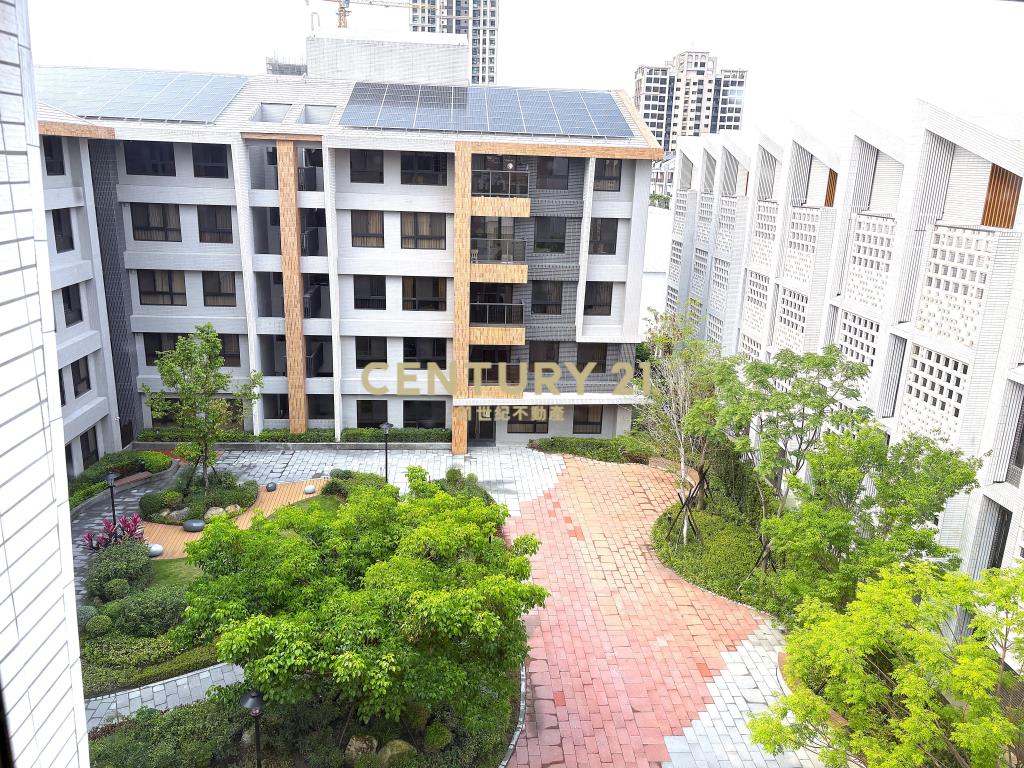 善化LM陽光四季全新挑高３房雙平車