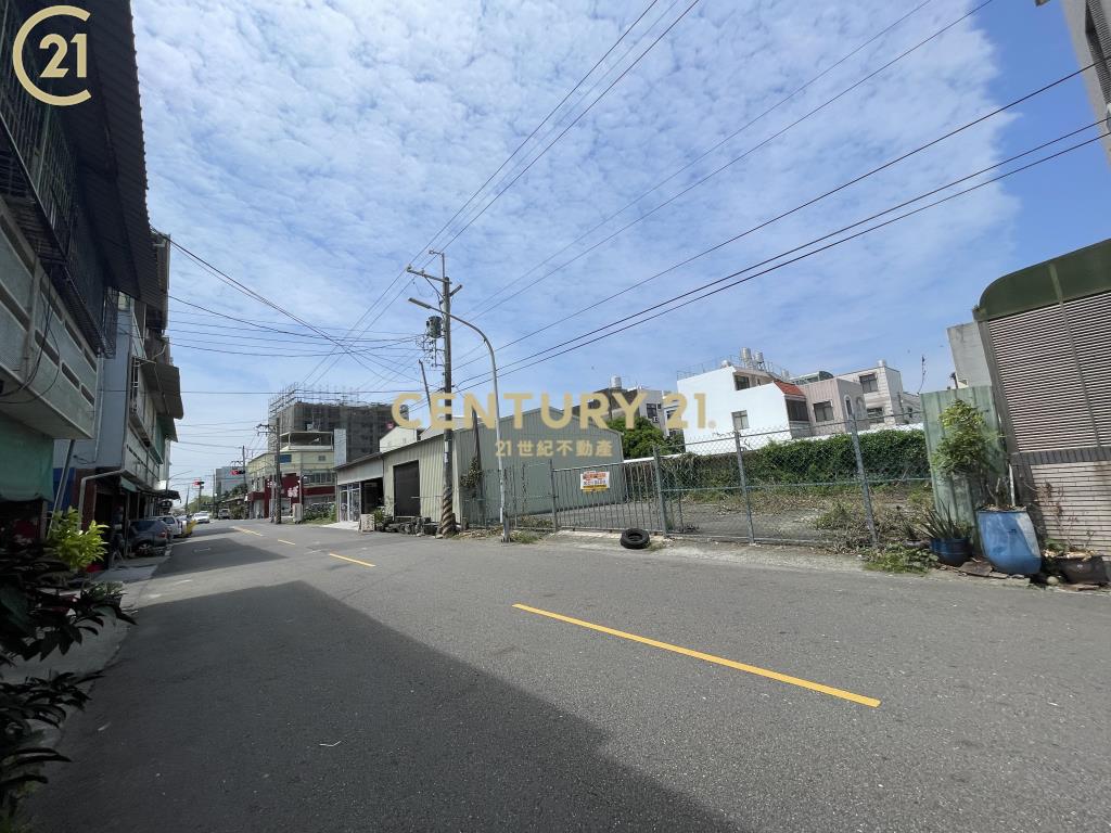 西港臨8米路方正建地