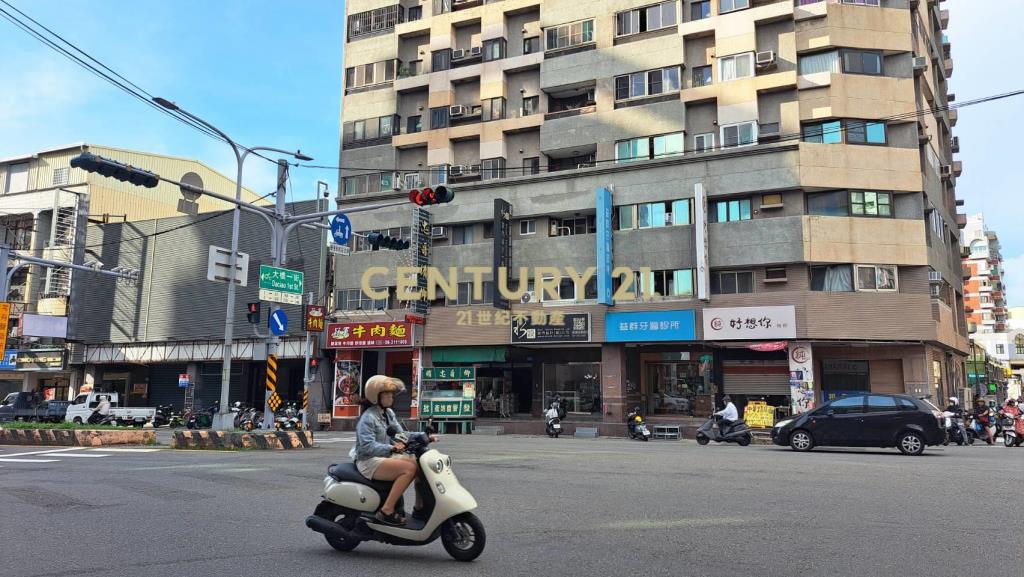 永康中華路金店面