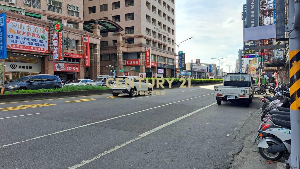 永康中華路金店面