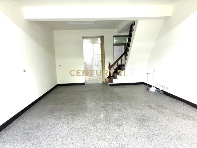 歸仁市區大吉獨棟透天