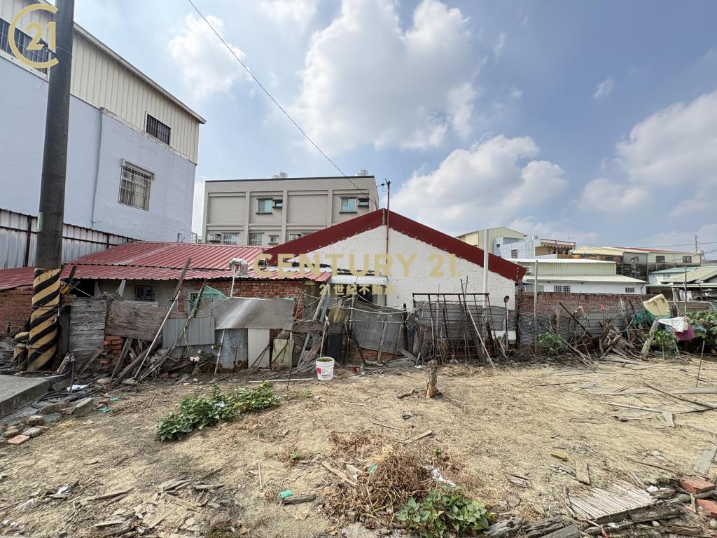 新市產業園區旁崙仔頂庄內建地