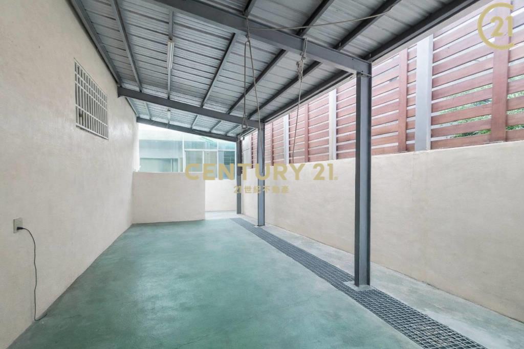 市區地坪146坪：住辦。