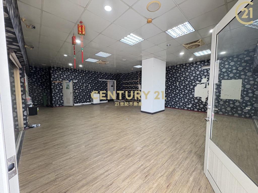 斗南建國路店住