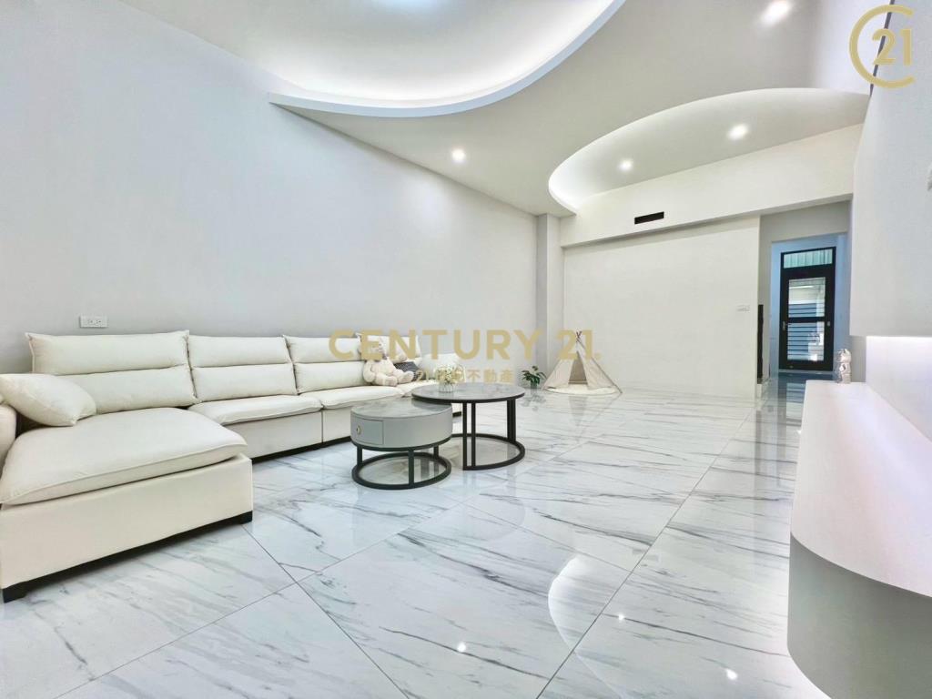 民雄TOYOTA車庫透天