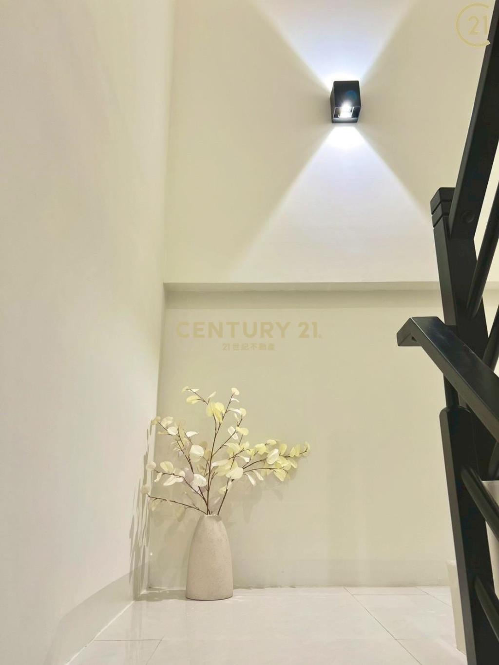 民雄TOYOTA車庫透天